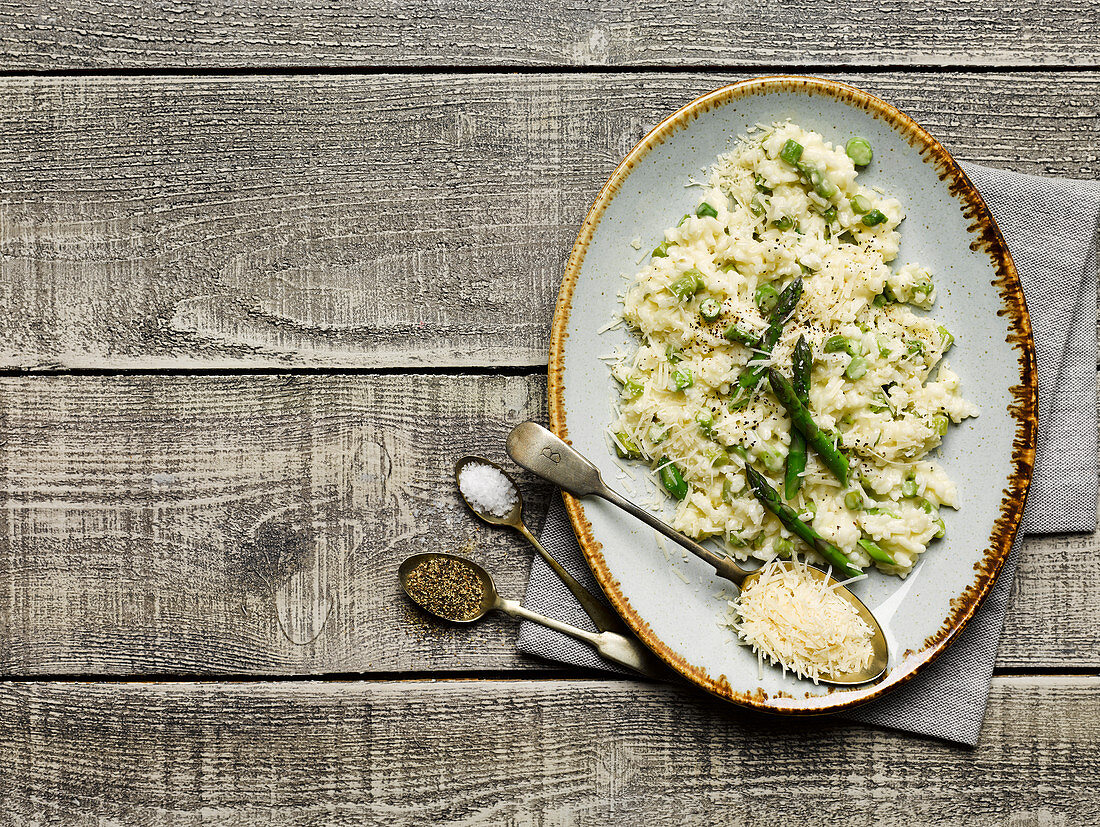 Asparagus pecorino risotto