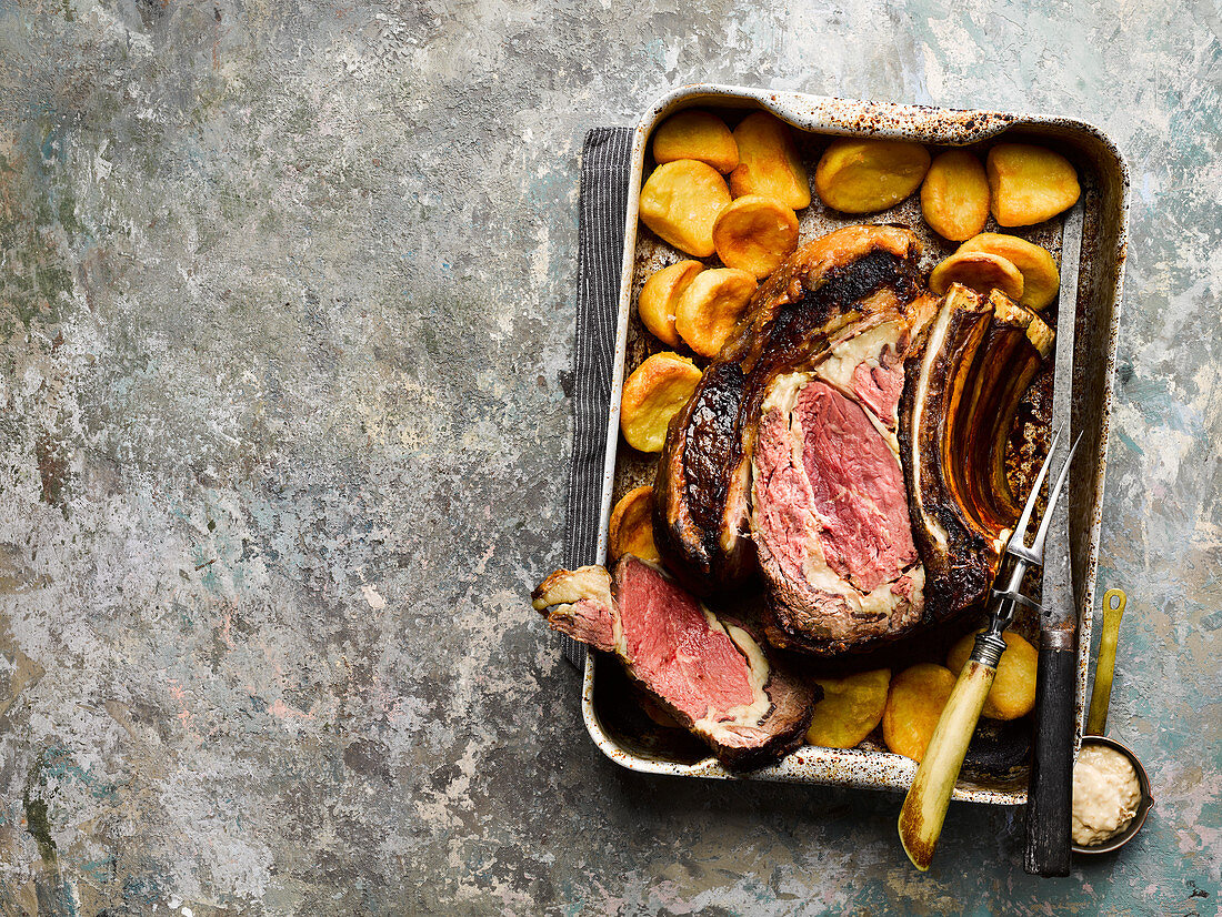 Rippenbraten englische Art mit Kartoffeln