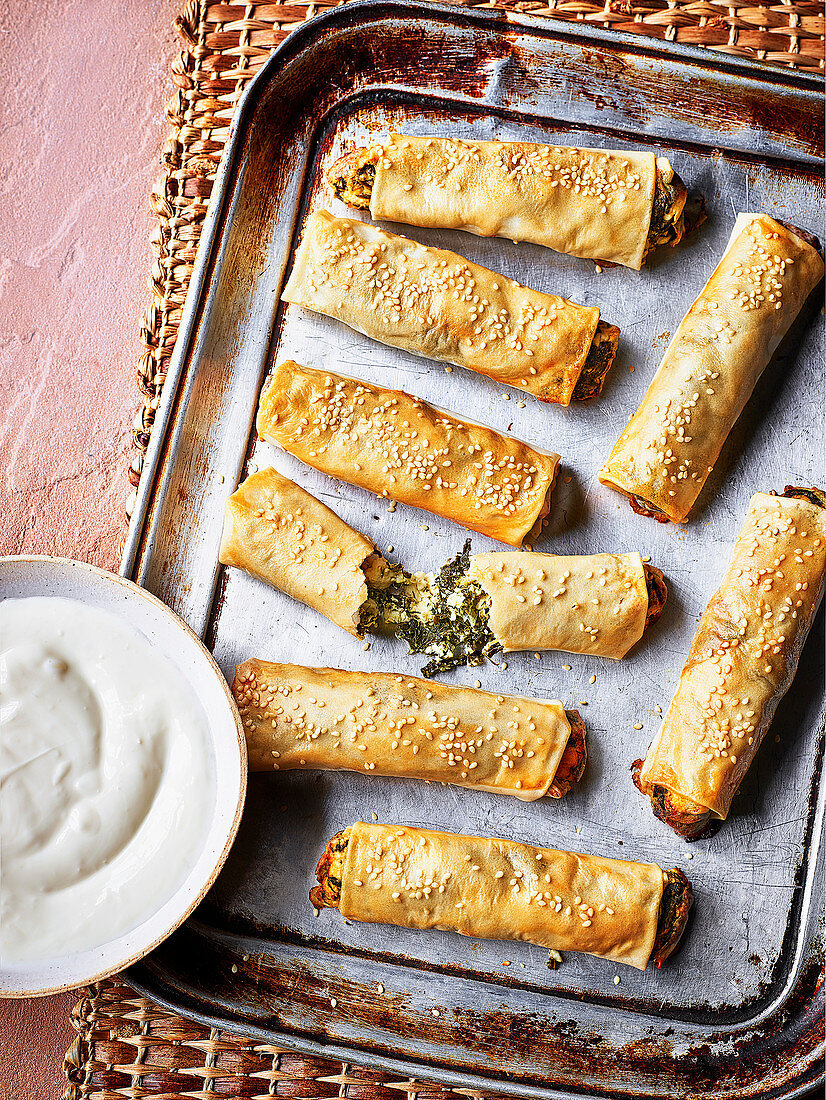 Spanakopita spring rolls