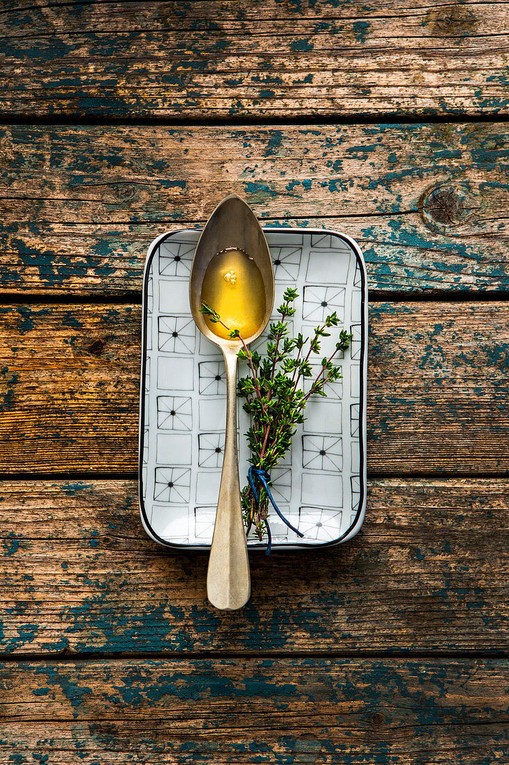 Homemade cough syrup with thyme and honey