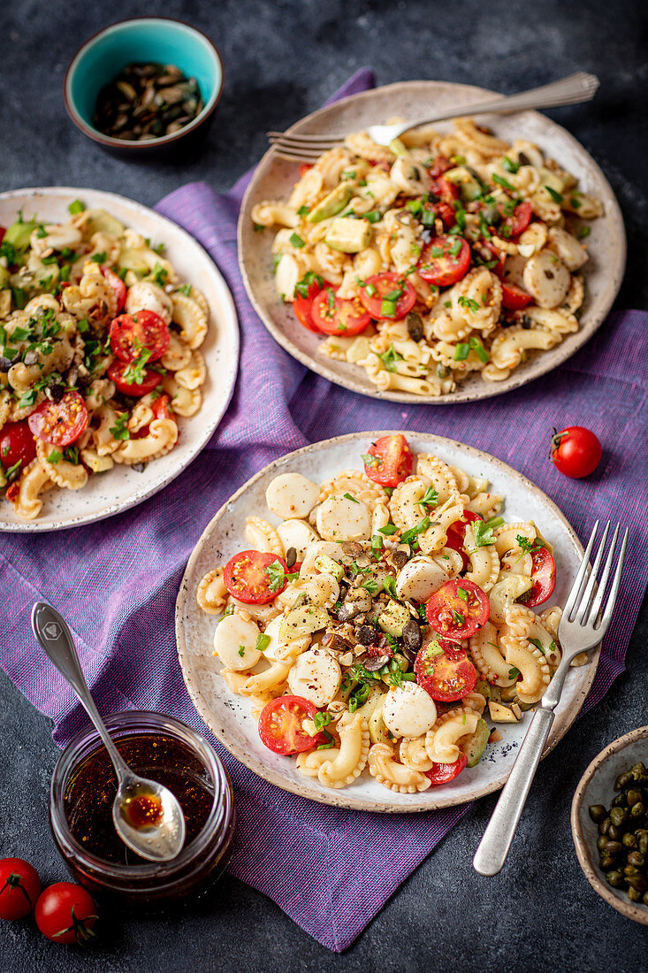 Pasta salad with mozzarella and avocado