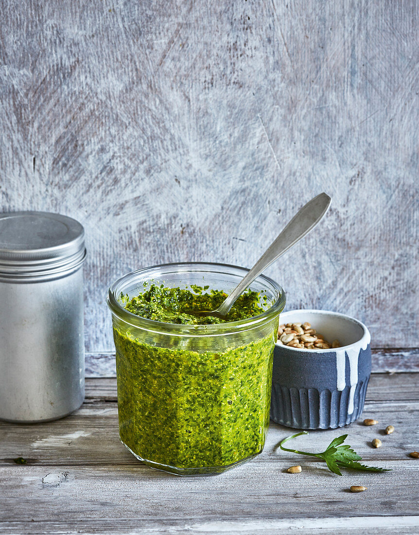 Parsley pesto with turmeric and sunflower seeds