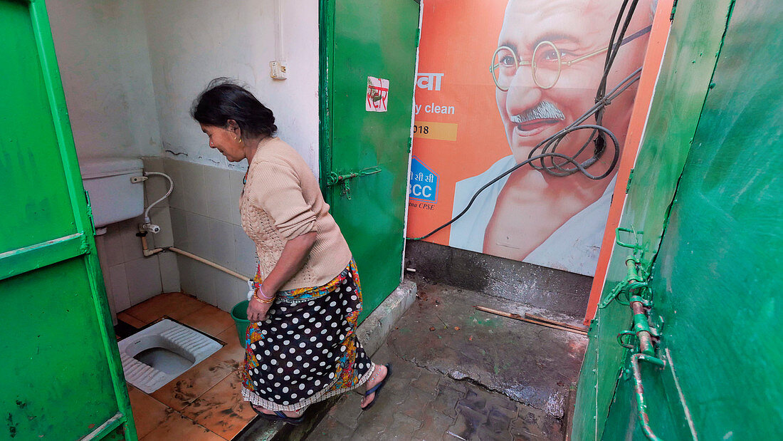 Public toilet campaign in India