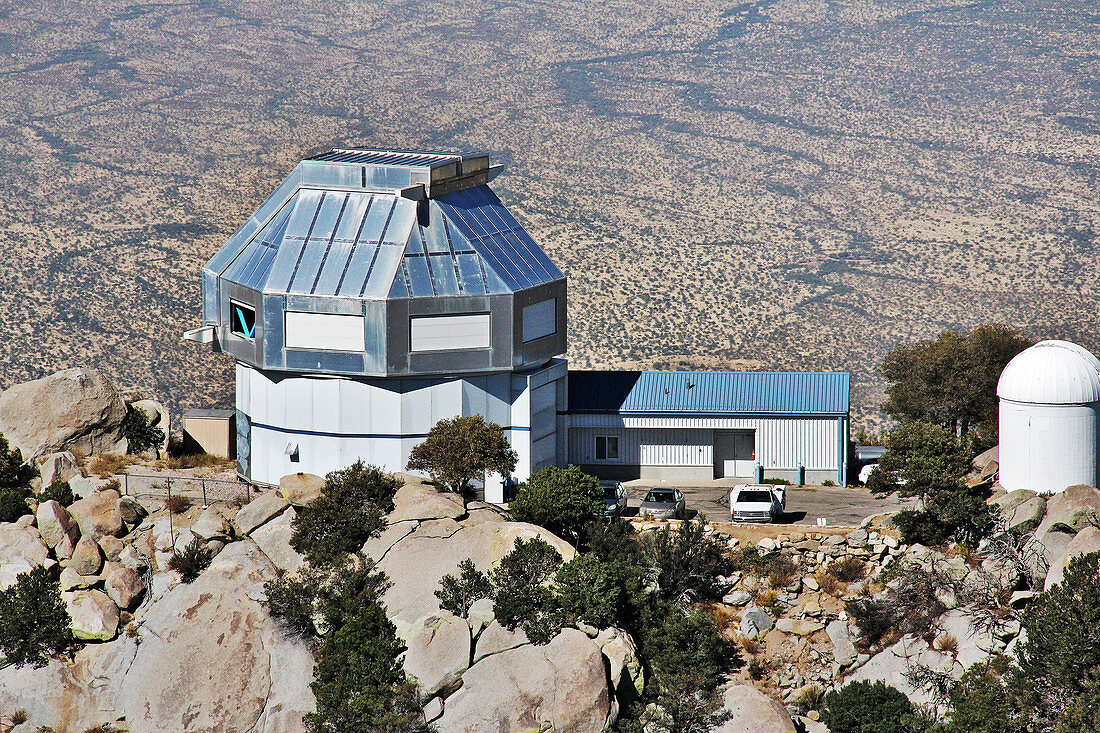 WIYN 3.5-metre telescope dome at KPNO