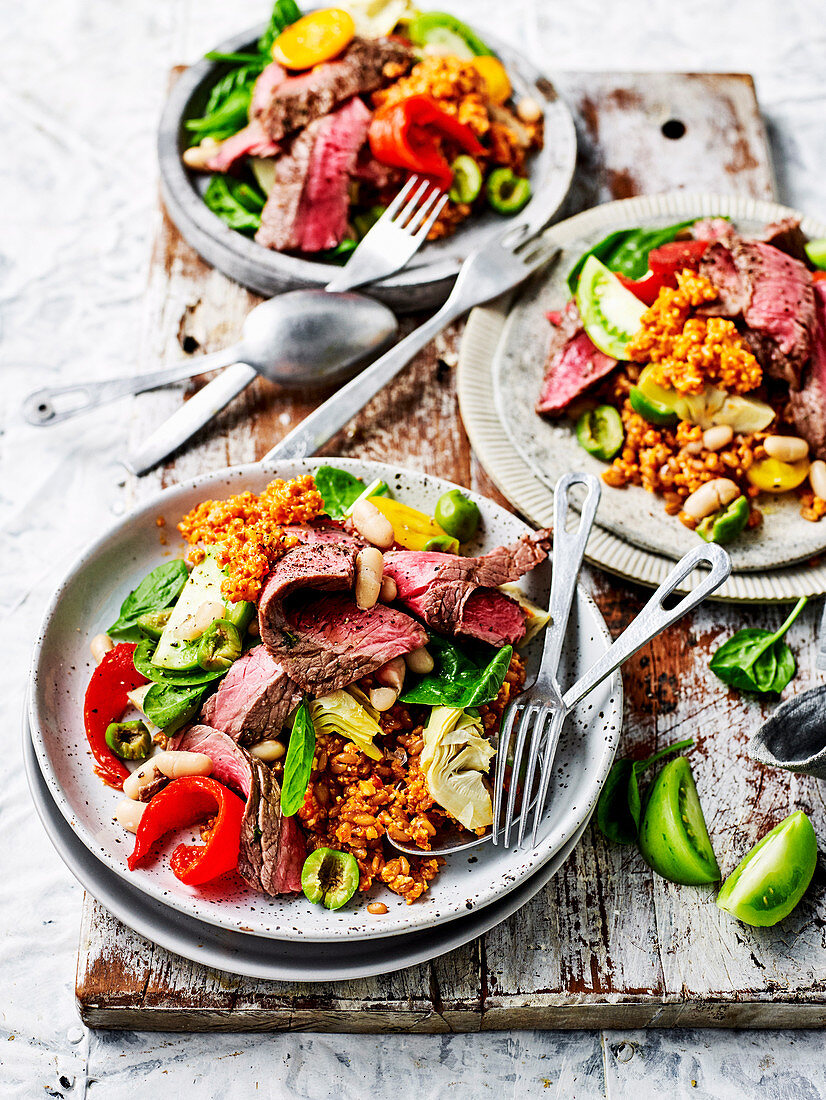 Mediterranean beef and farro salad (Low Carb)