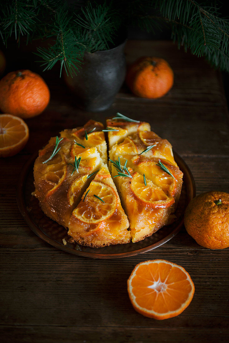 Upside Down Cake mit Mandarinen (gestürzter Mandarinenkuchen)