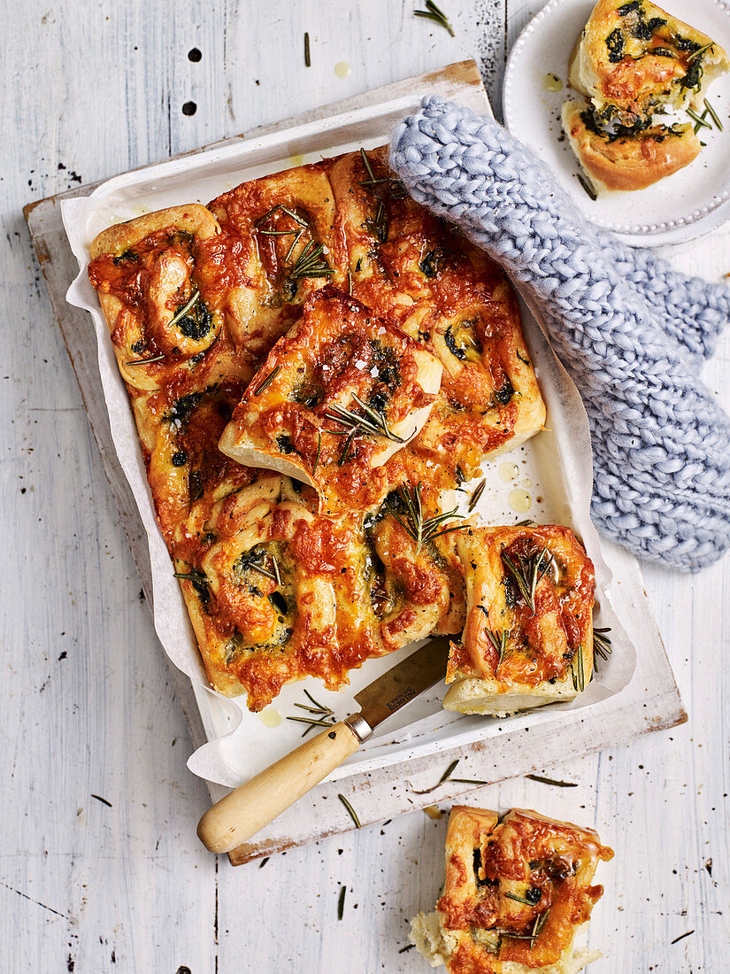 Spinach Pull-Apart