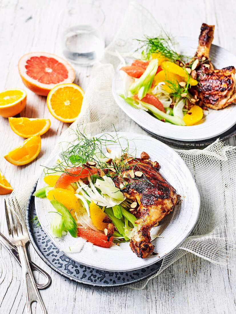 Gegrilltes Miso-Hähnchen mit Zitrusfruchtsalat