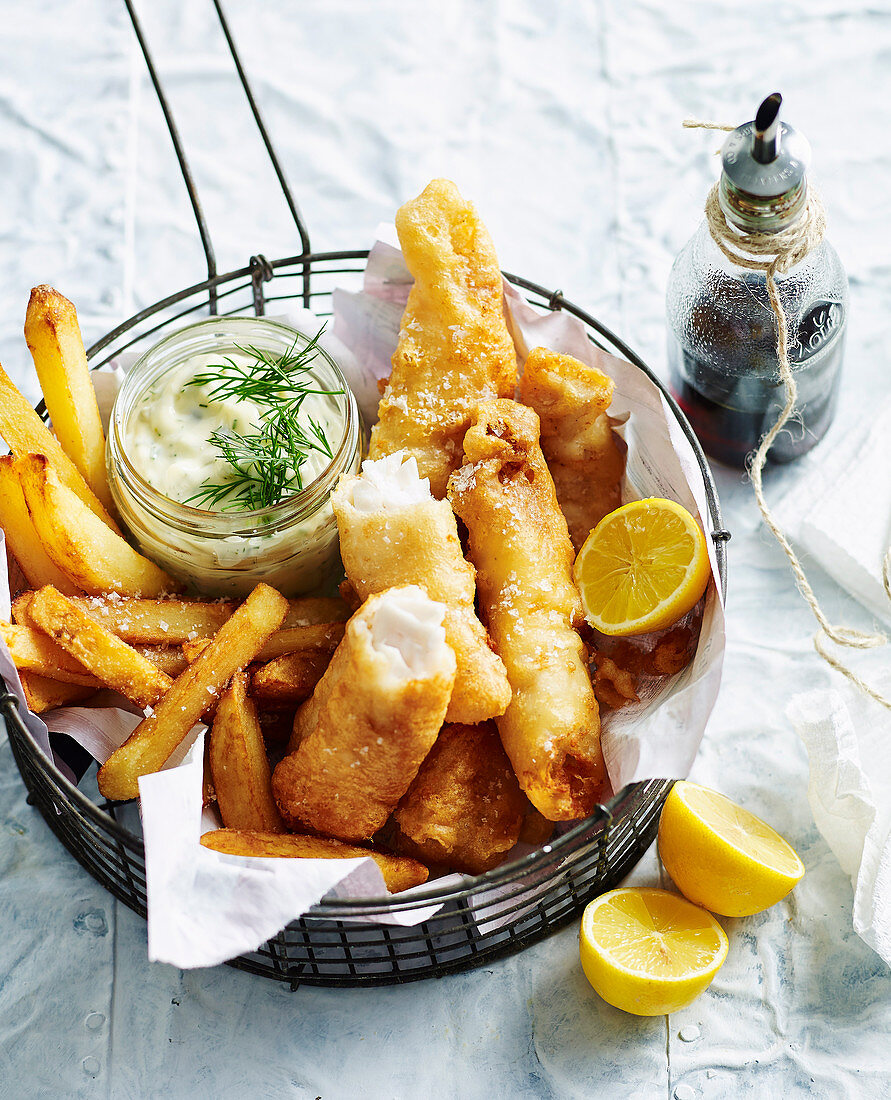 Fish and chips with remoulade
