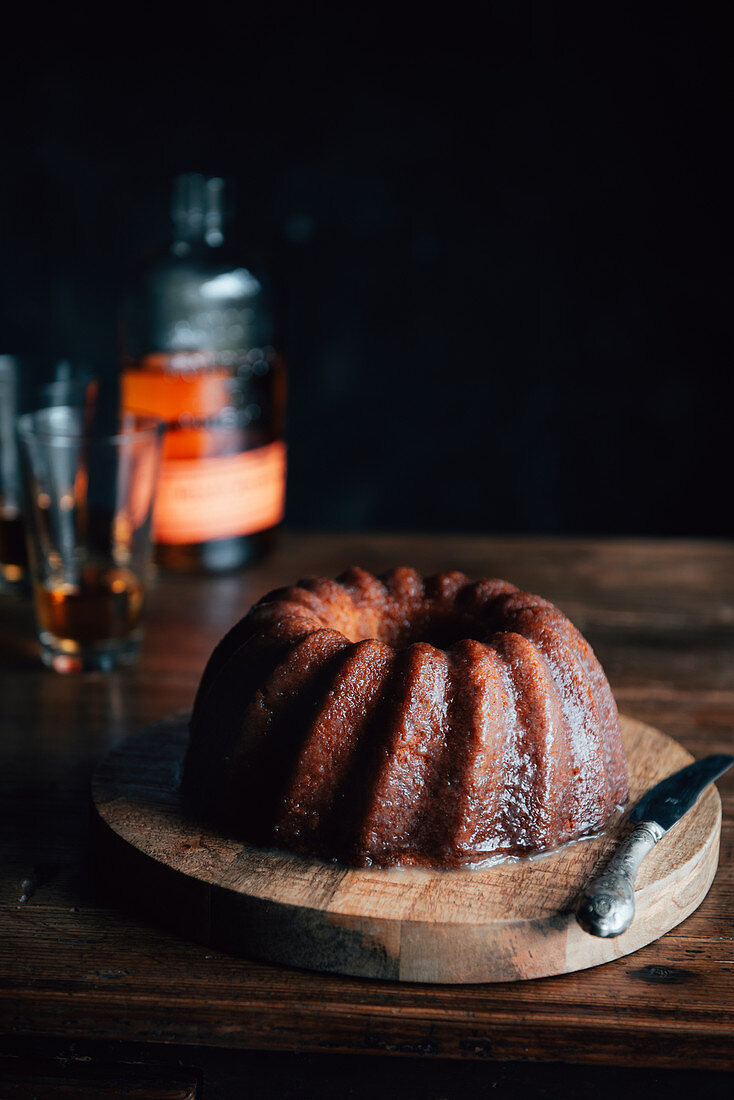 Kentucky Cake (wreath cake with bourbon, USA)