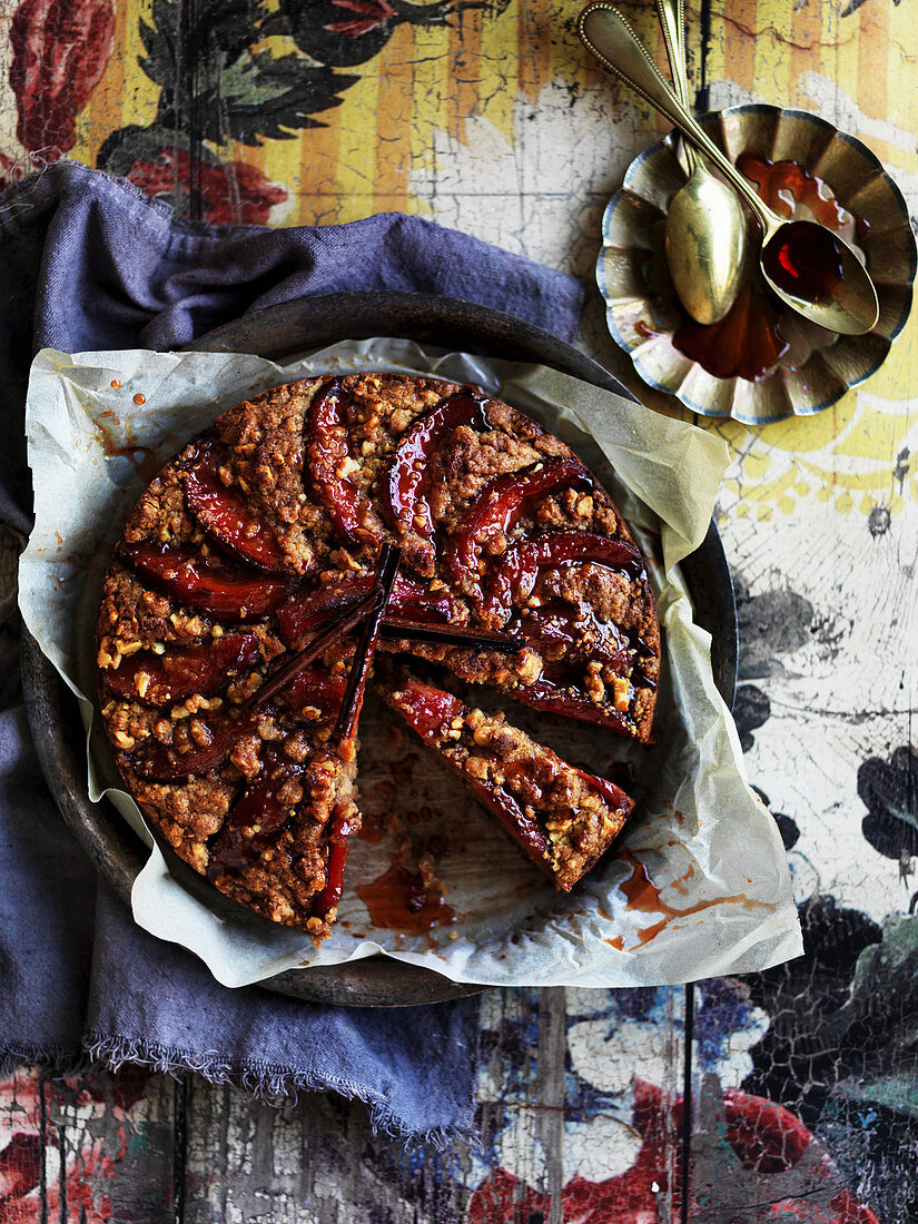 Pochierter Quitten-Kastanien-Kuchen