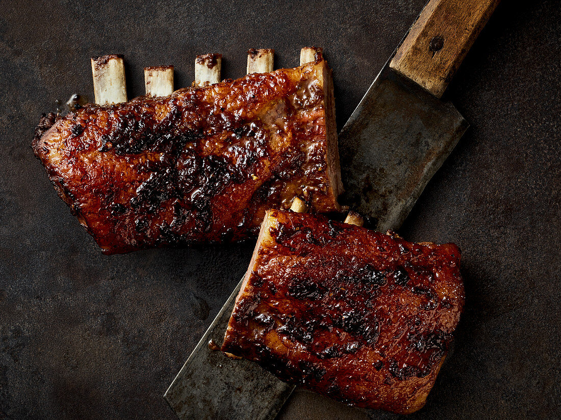 Grilled game ribs