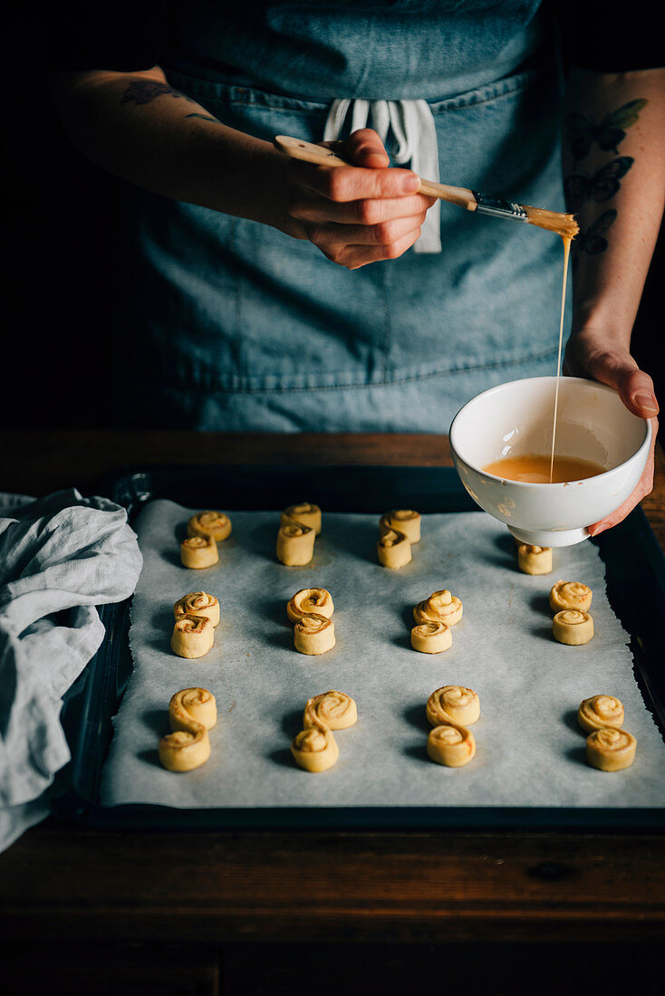 Saffron Cinnamon Buns