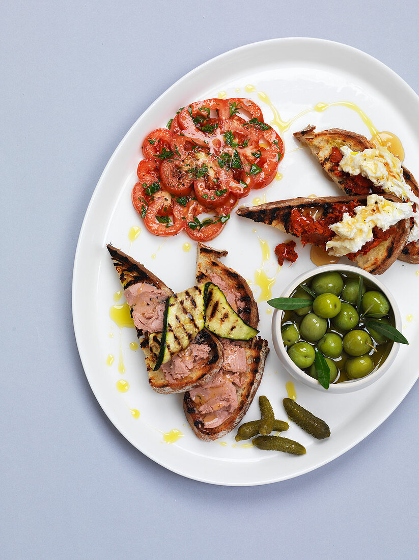 Antipasti plate with crostini