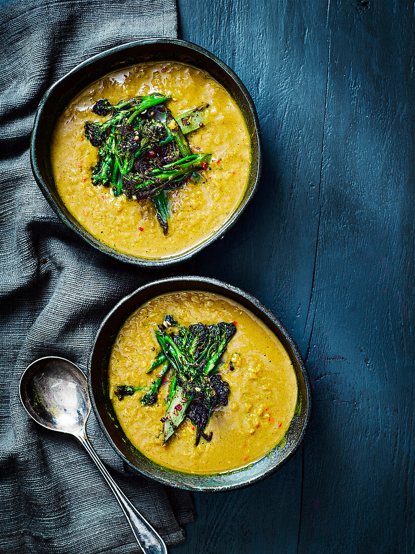 Red lentil dahl soup with broccoli tarka (India)