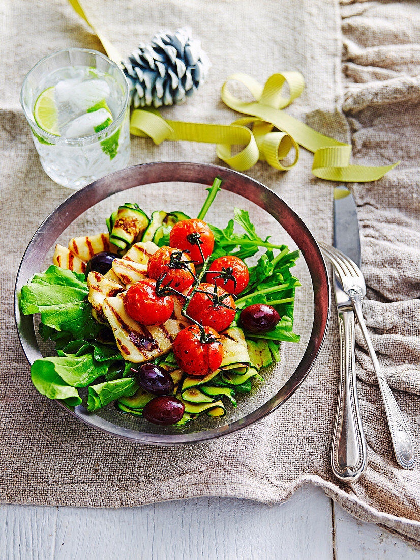 Haloumi and char-grilled zucchini salad