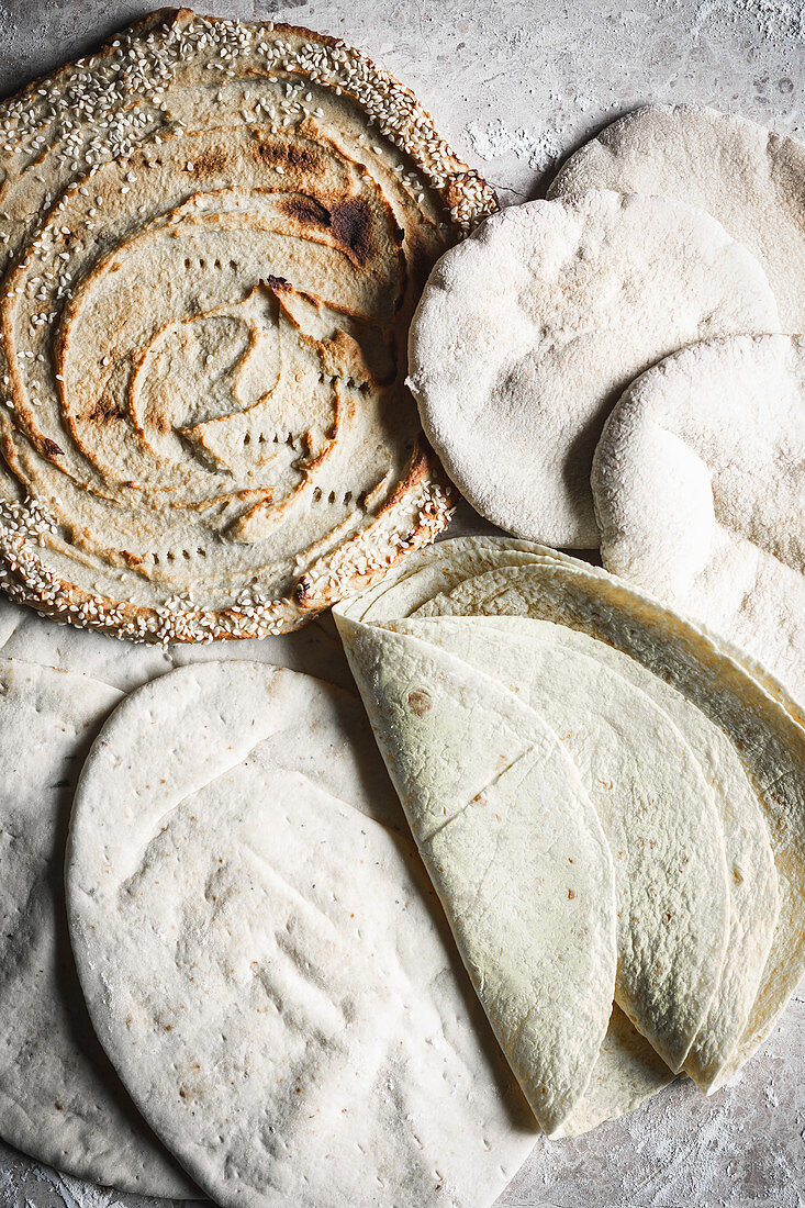 Unleavened bread, tortillas and pizza base