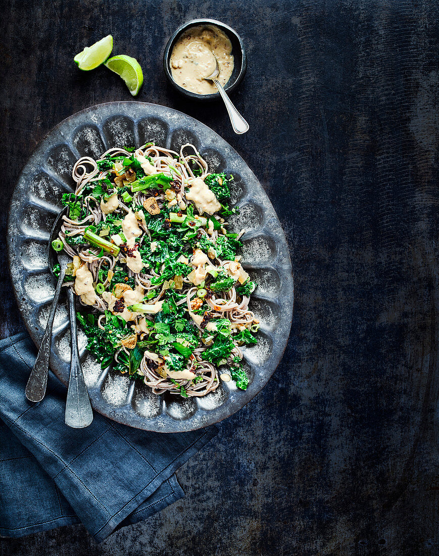 Hummus, kale and coriander noodles