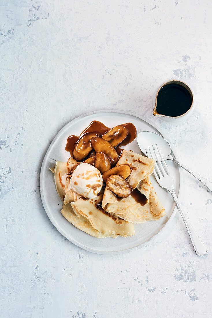 Butterscotch banana crêpes