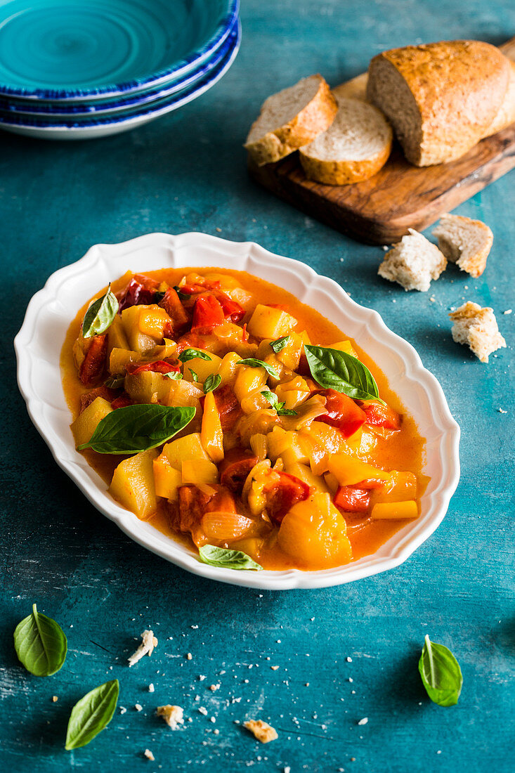 Peperonata (Gemüsegericht, Italien)