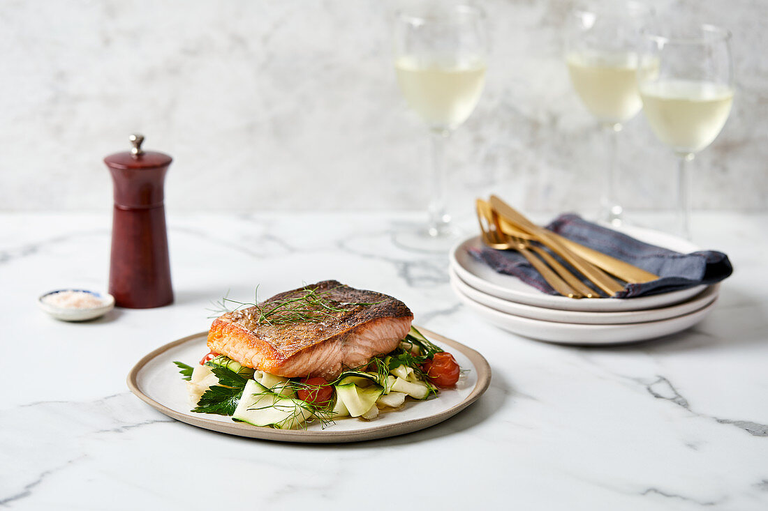 Roast salmon with fennel salad