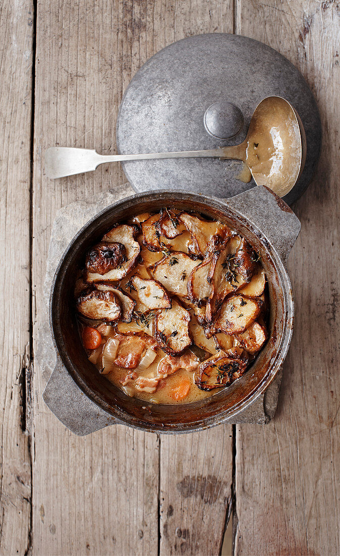 Pork, cider and Jerusalem artichoke stew