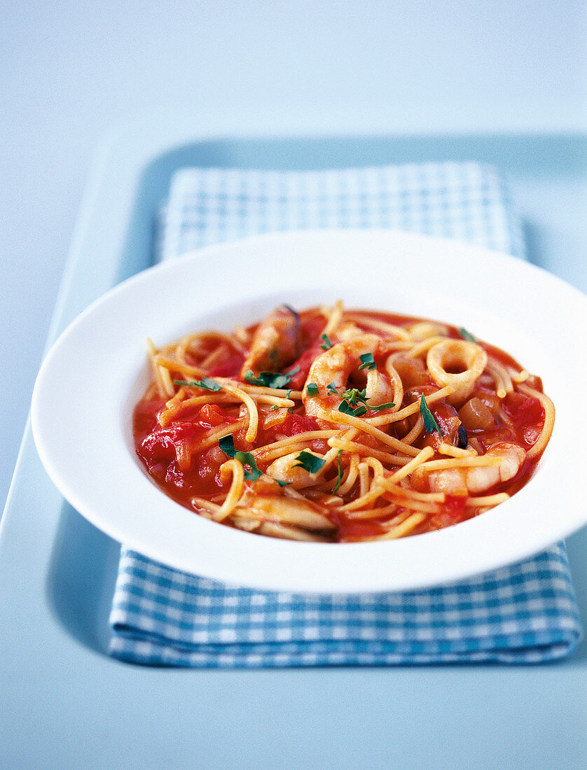 Spaghetti with tomato sauce and seafood