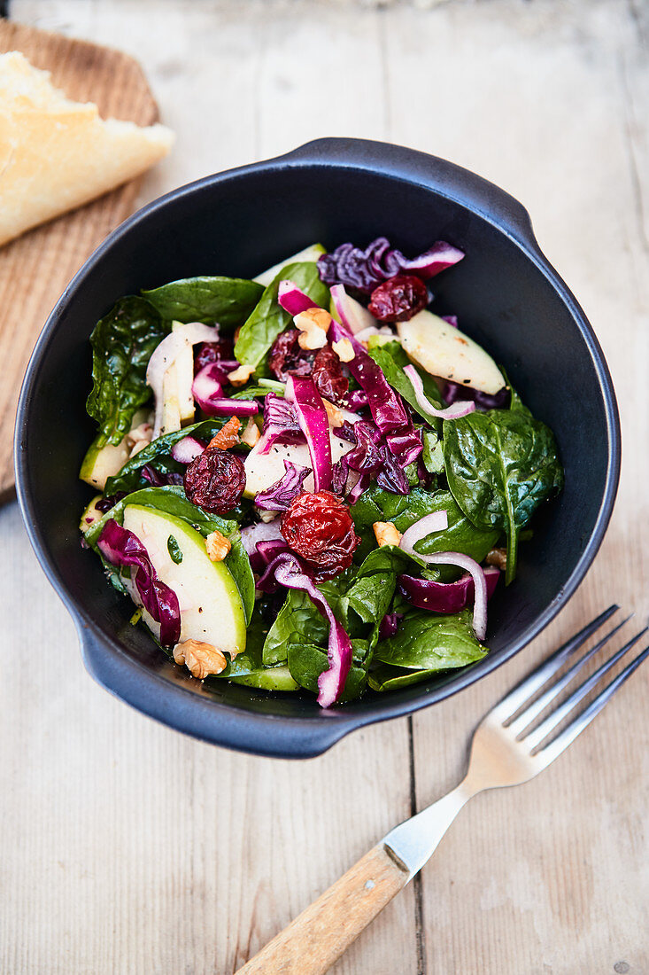 Spinach salad with cranberry dressing