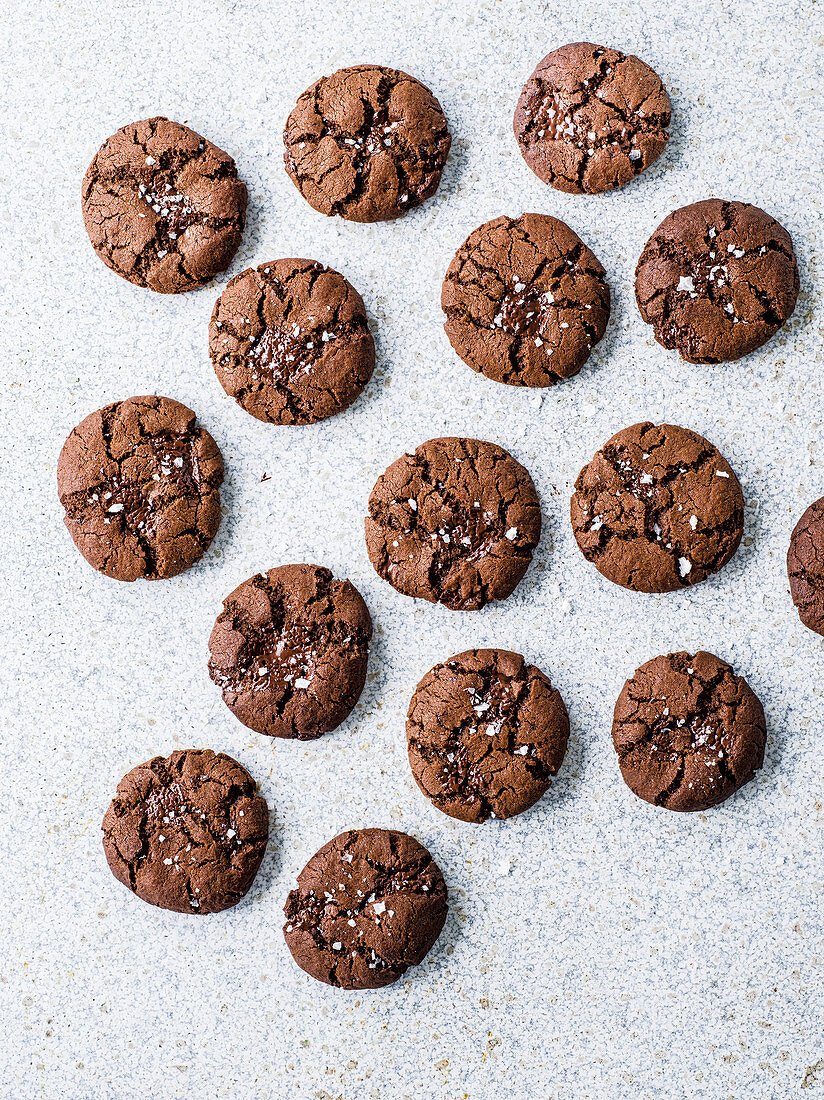 Chocolate and olive-oil cookies