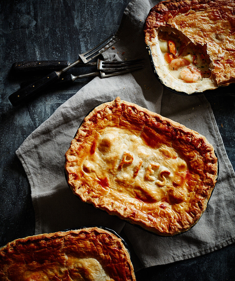 Mussel and prawn chowder pies