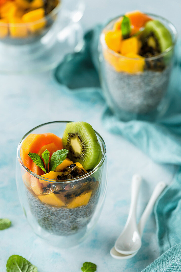 Chia pudding with exotic fruits