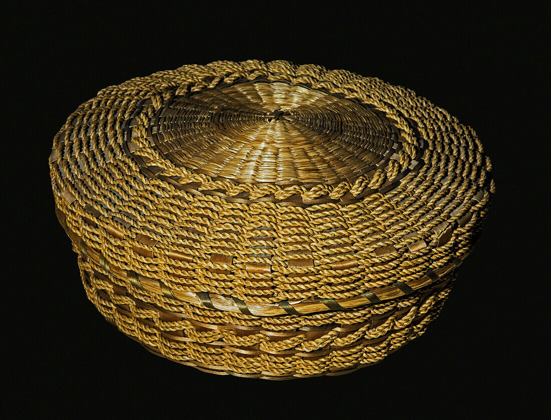Basket with Cover, Seneca Tribe