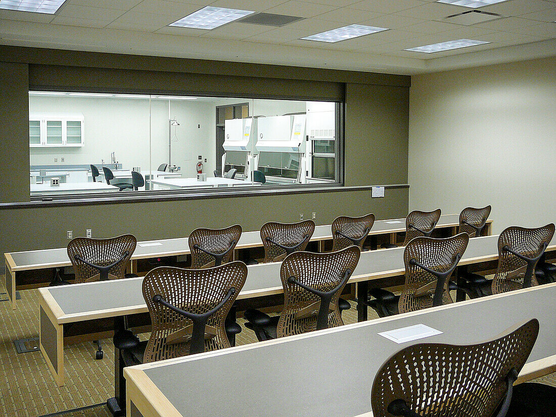 Biosafety Level 3 Training Lab and Lecture Hall