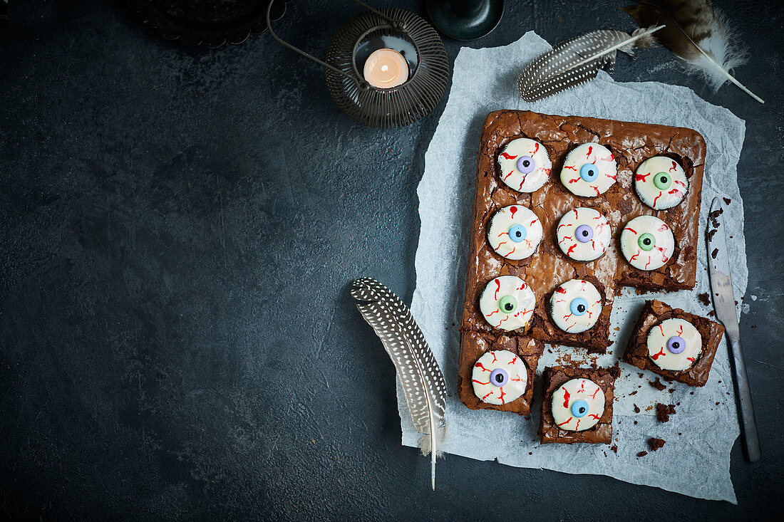 Spooky Halloween brownies