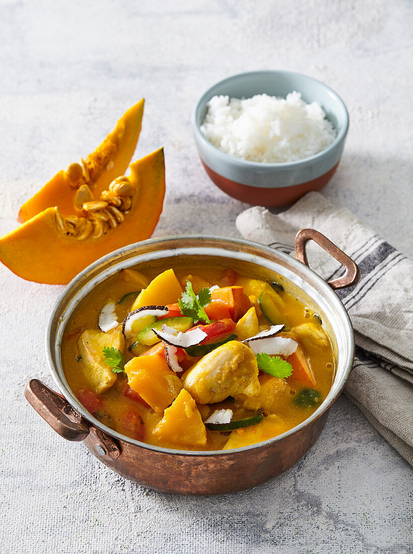Vegetable and meat curry with pumpkin