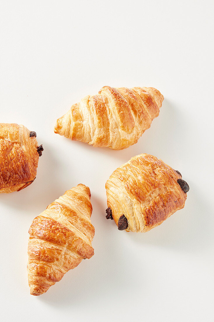 Croissants and pain au chocolat