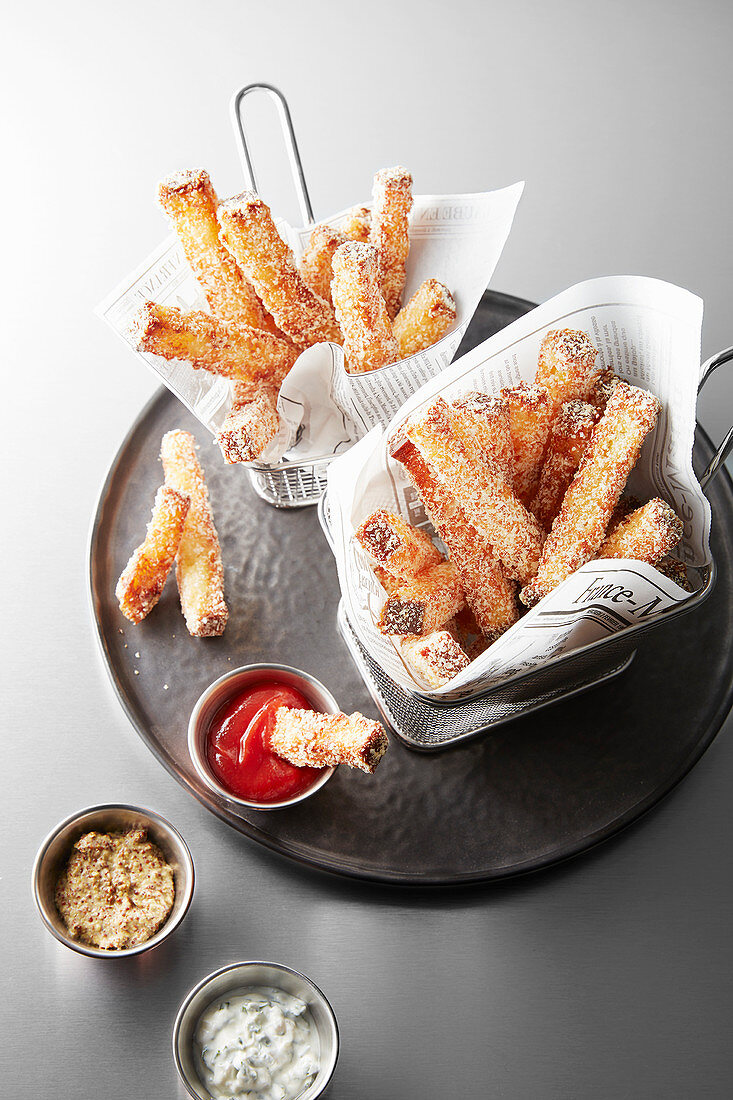 Pain perdu sticks with dips