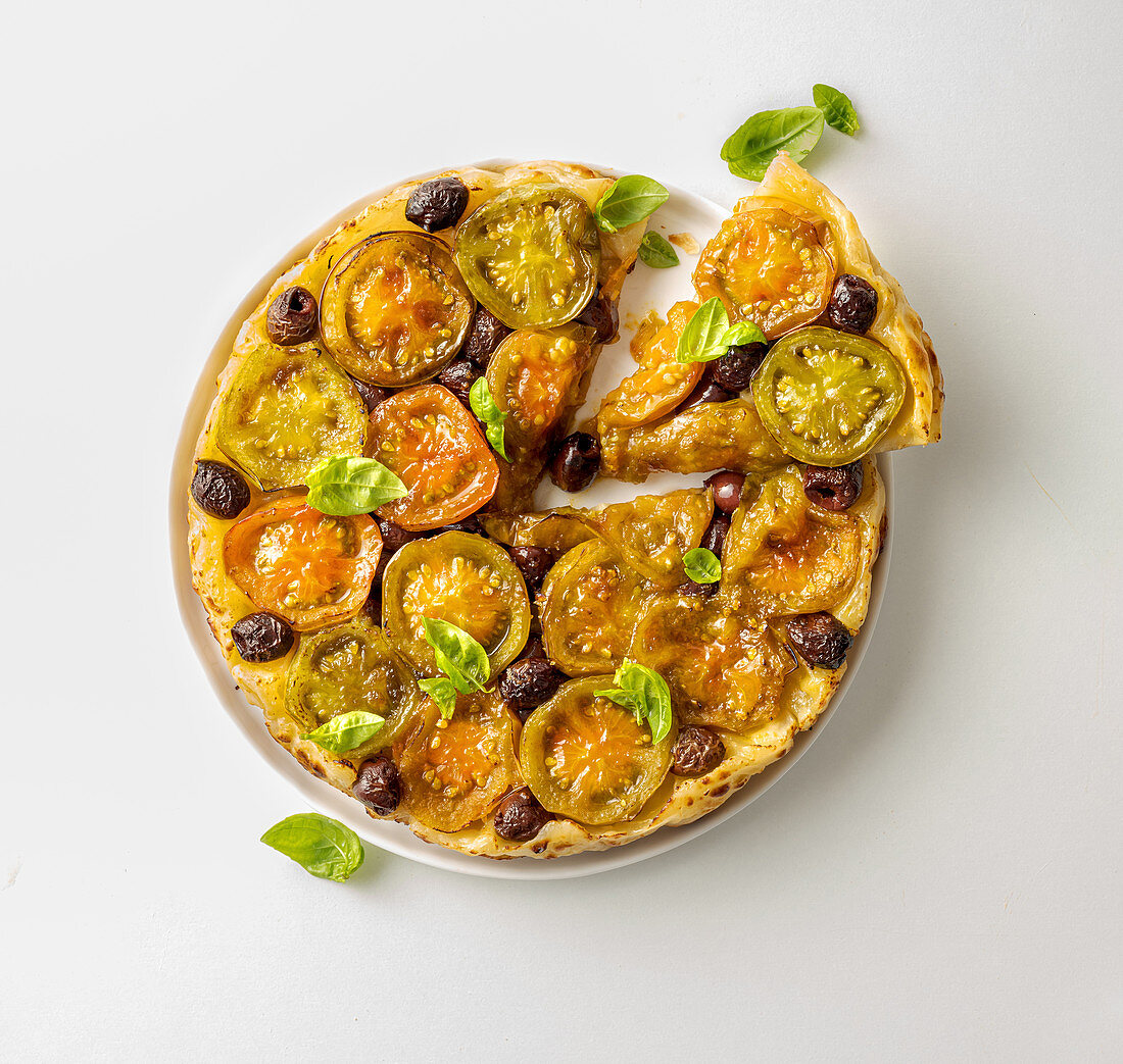 Tomato tatin with taggiasca olives