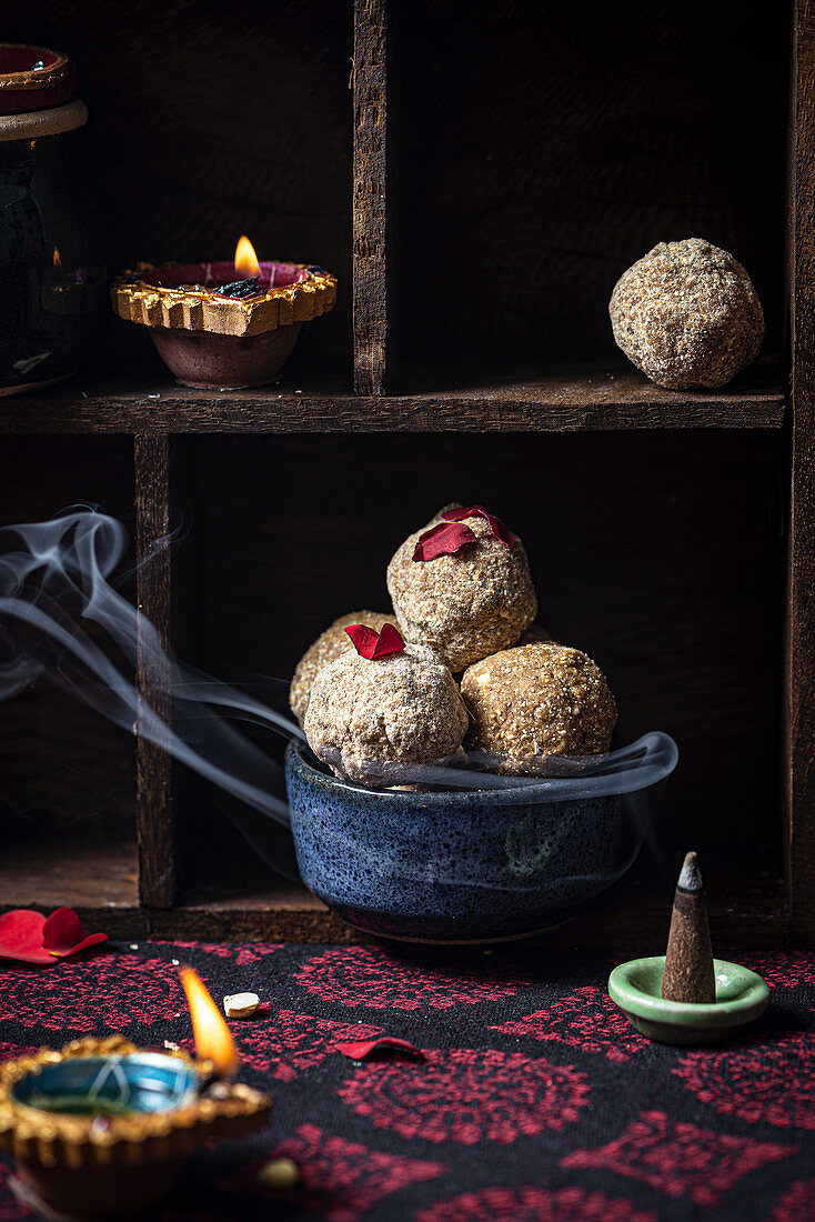 Roasted gram jaggery vegan ladoo for Diwali