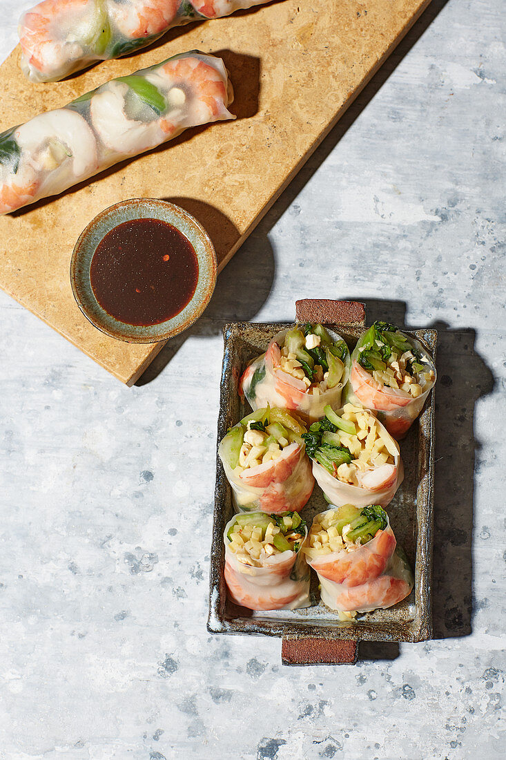Summer rolls with bok choy and prawns