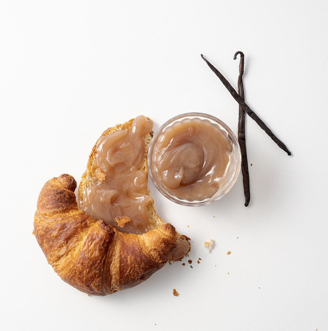 Chestnut cream with vanilla on a croissant