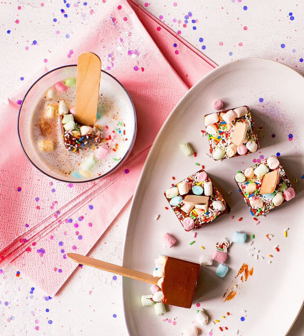Marshmallow spoons for hot chocolate