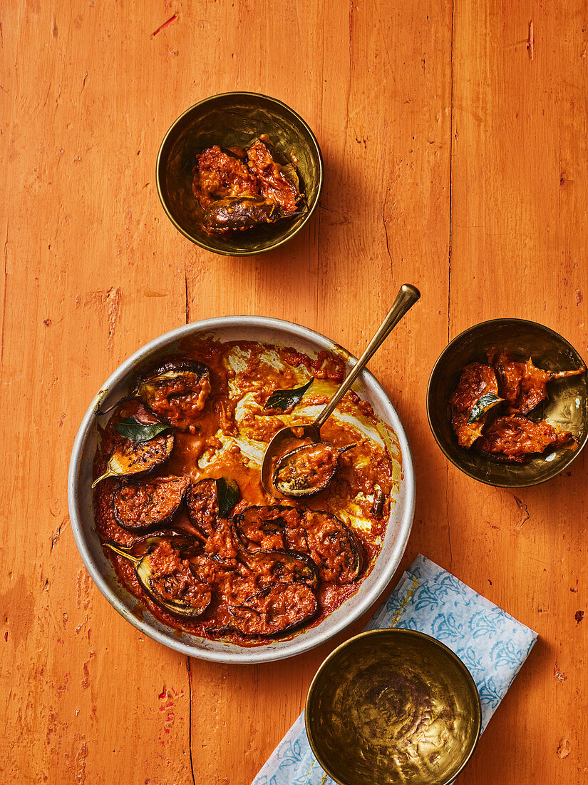 Indian aubergine curry