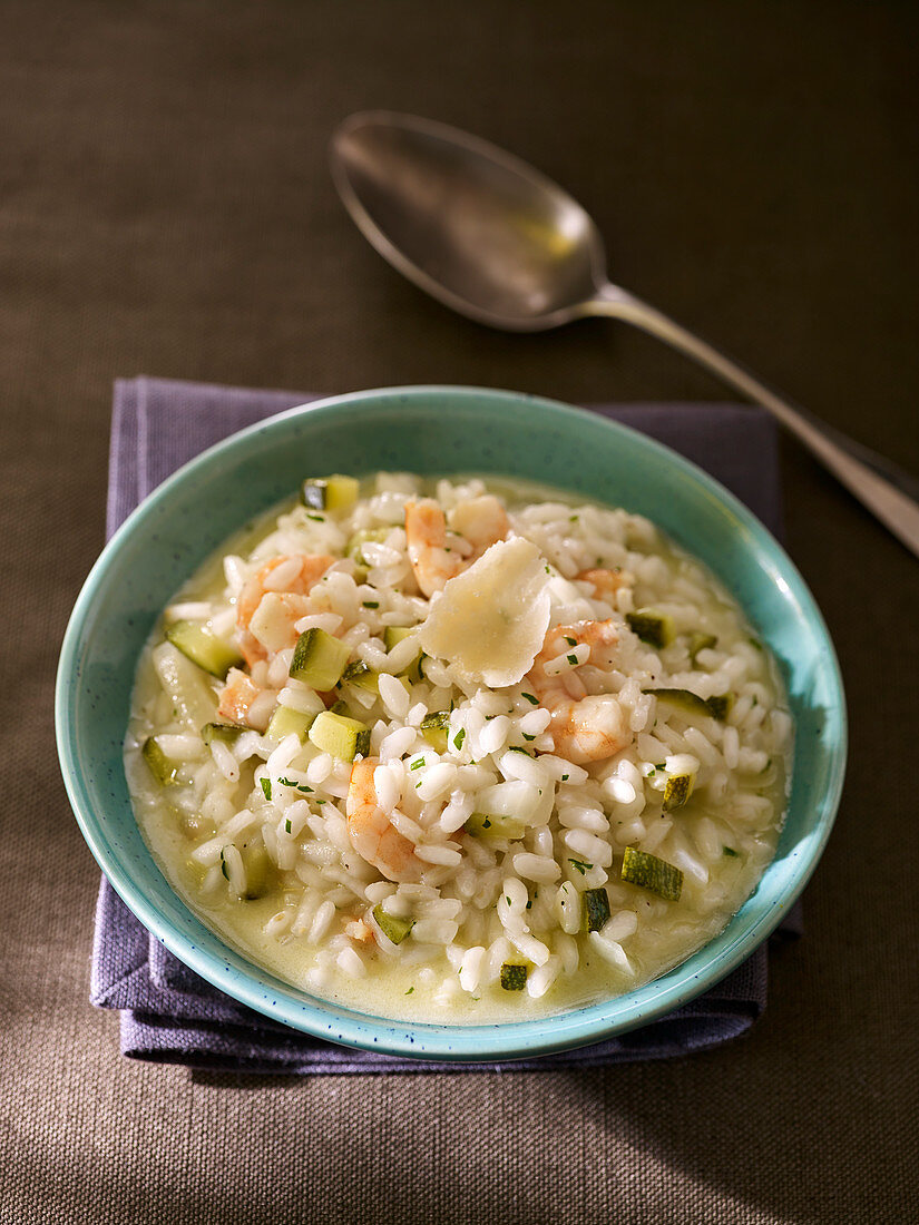 Risotto mit Krabben, Zucchini und Parmesan