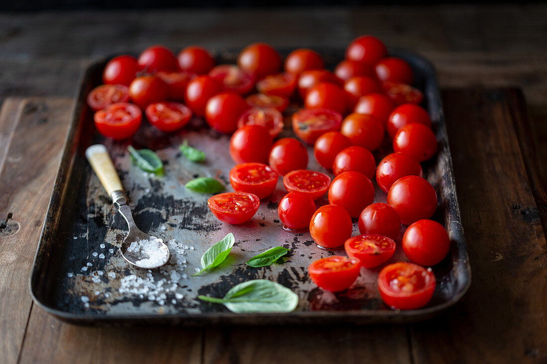 Tray of cherry tomatoes