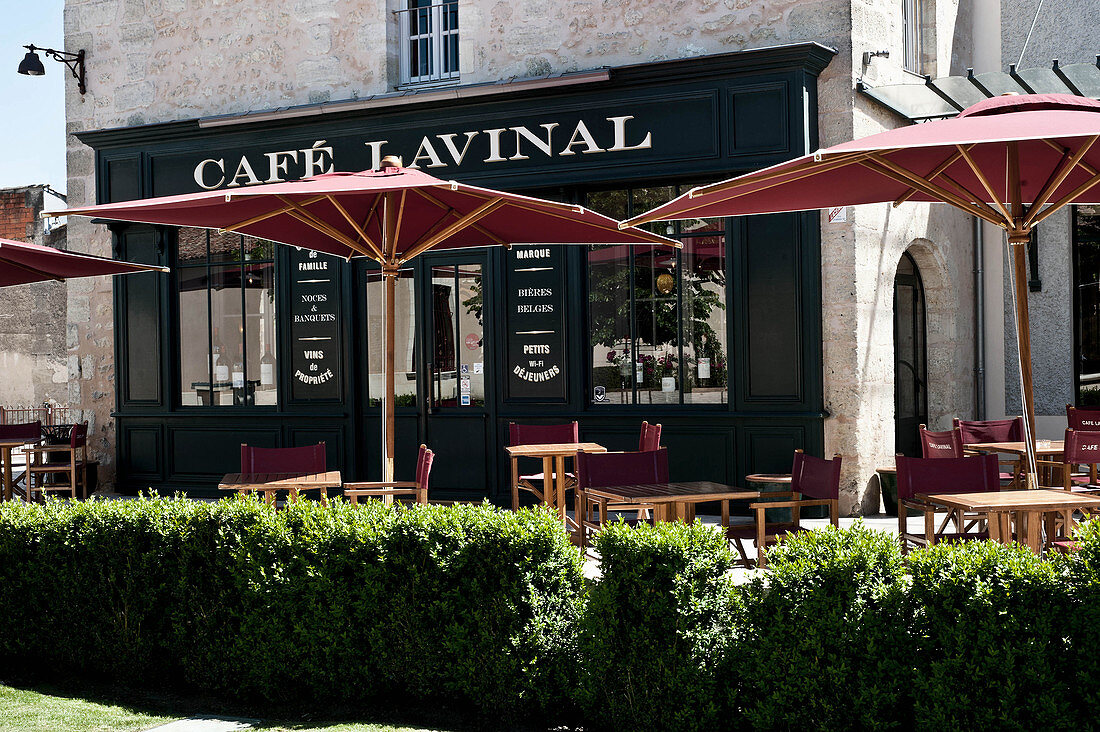 Café, Château Lynch Bages, Pauillac, Bordeaux, Frankreich