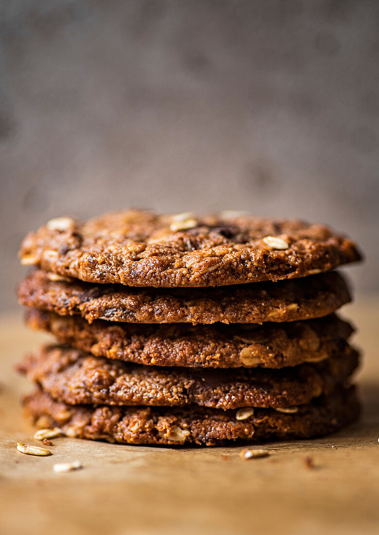 Oatmeal, peanut butter and chocolate cookies
