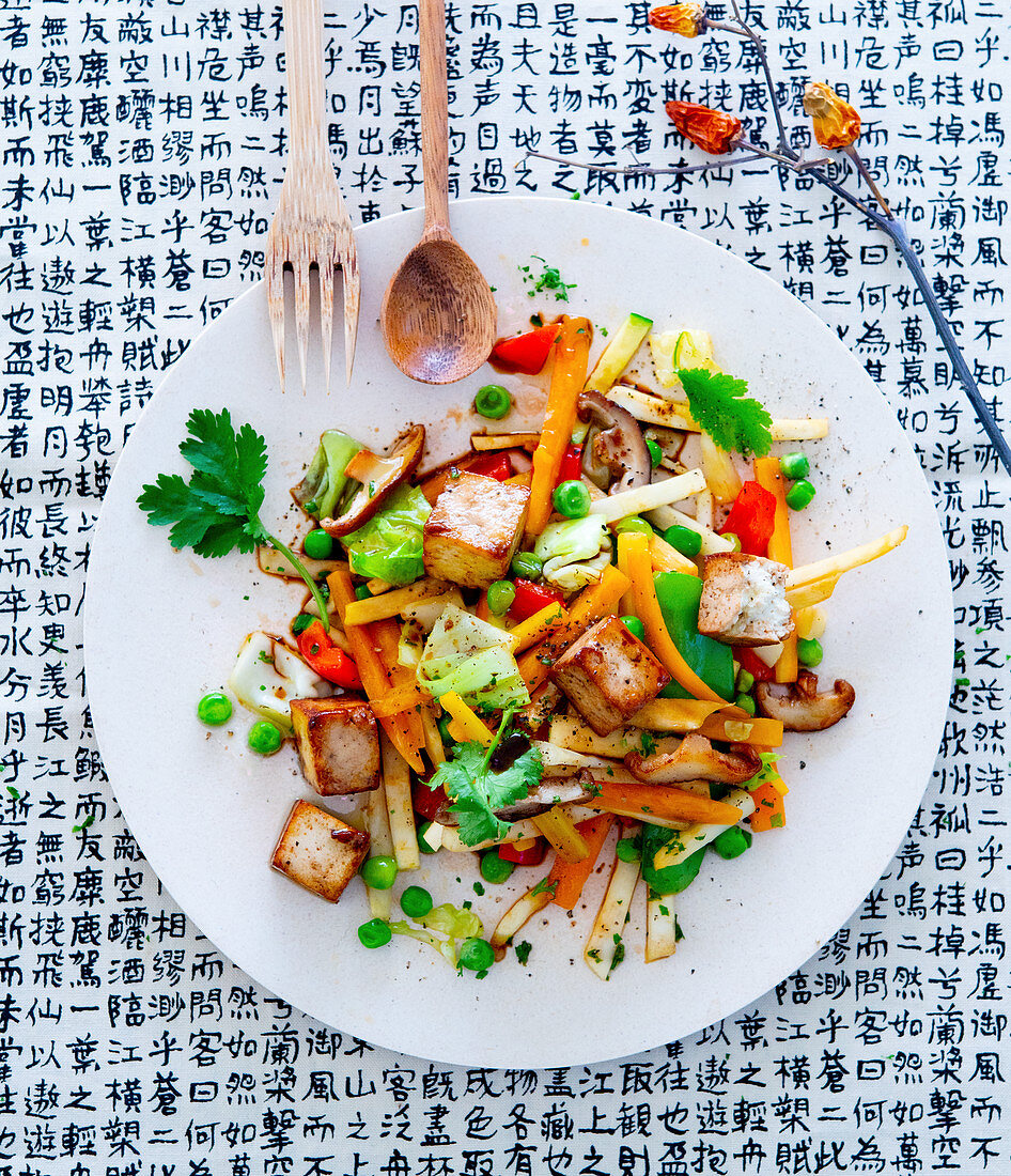 Stir-fried vegetables with tofu