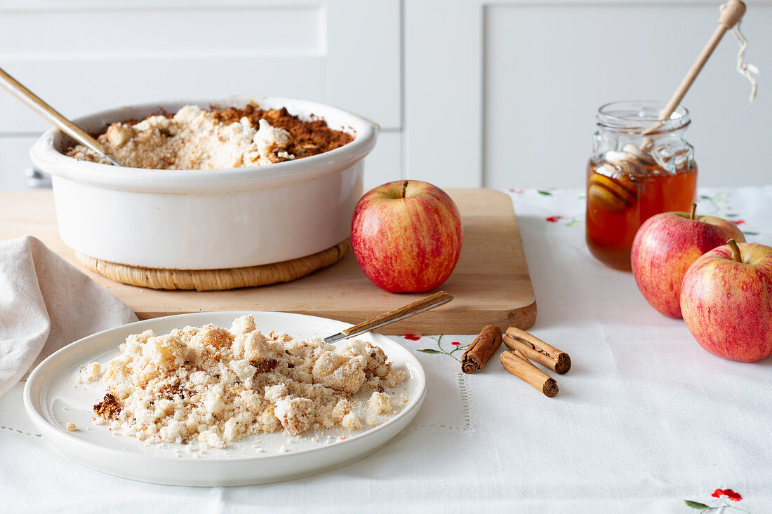 Apple crumble