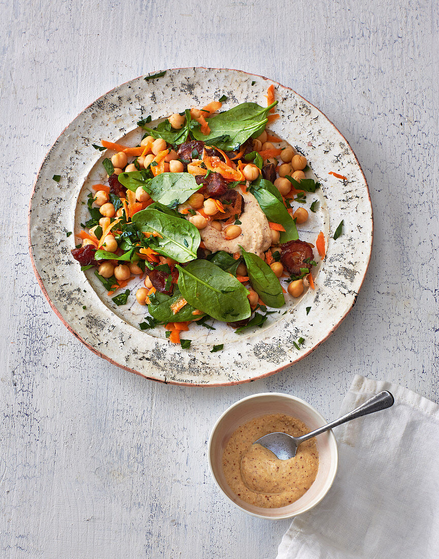 Moroccan chickpea salad with dates and spinach